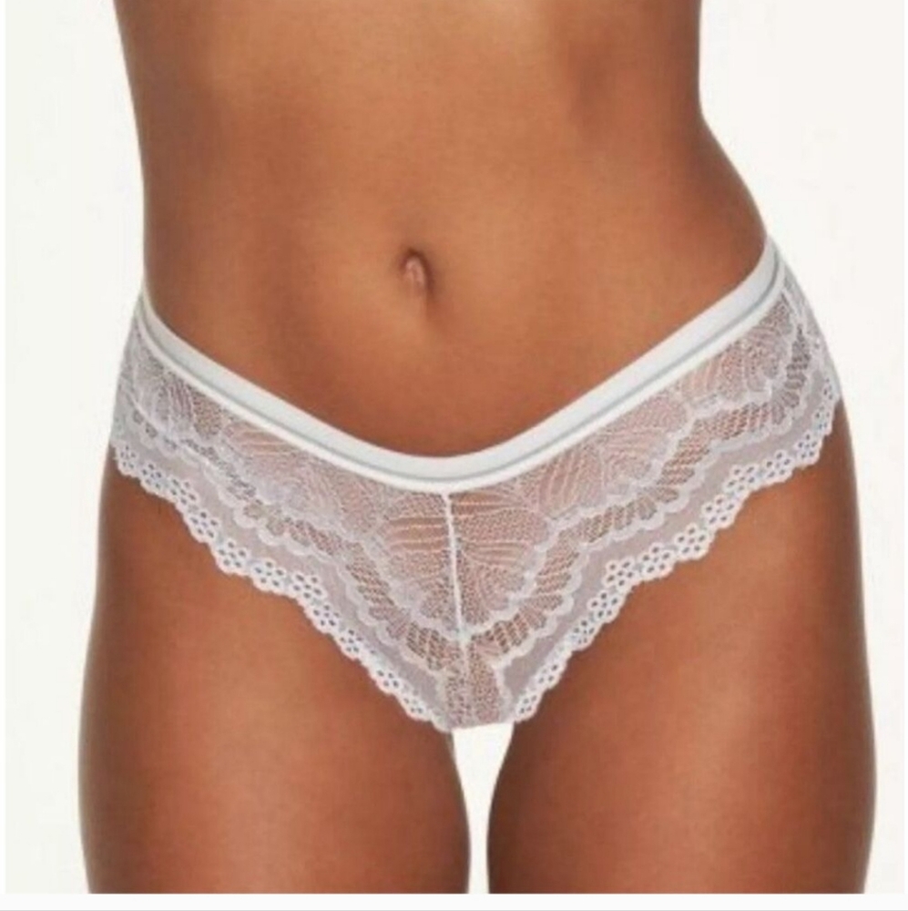 Frederick's of Hollywood,NWT,  Caroline White with Silver  Lace Undrwear,Large